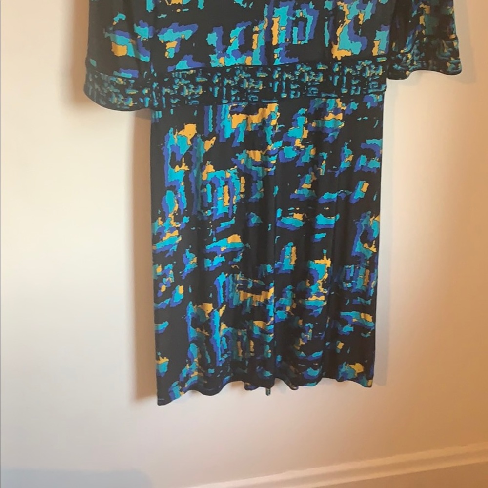 BCBGMaxAzria mid-length dress - Picture 4 of 7